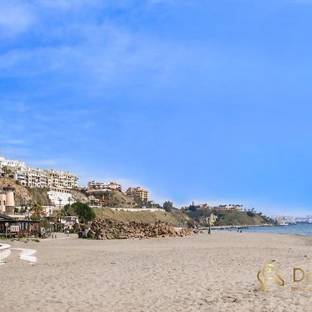 Cozy Apartment With Sea View And Private Parking In Fuengirola Esterno foto
