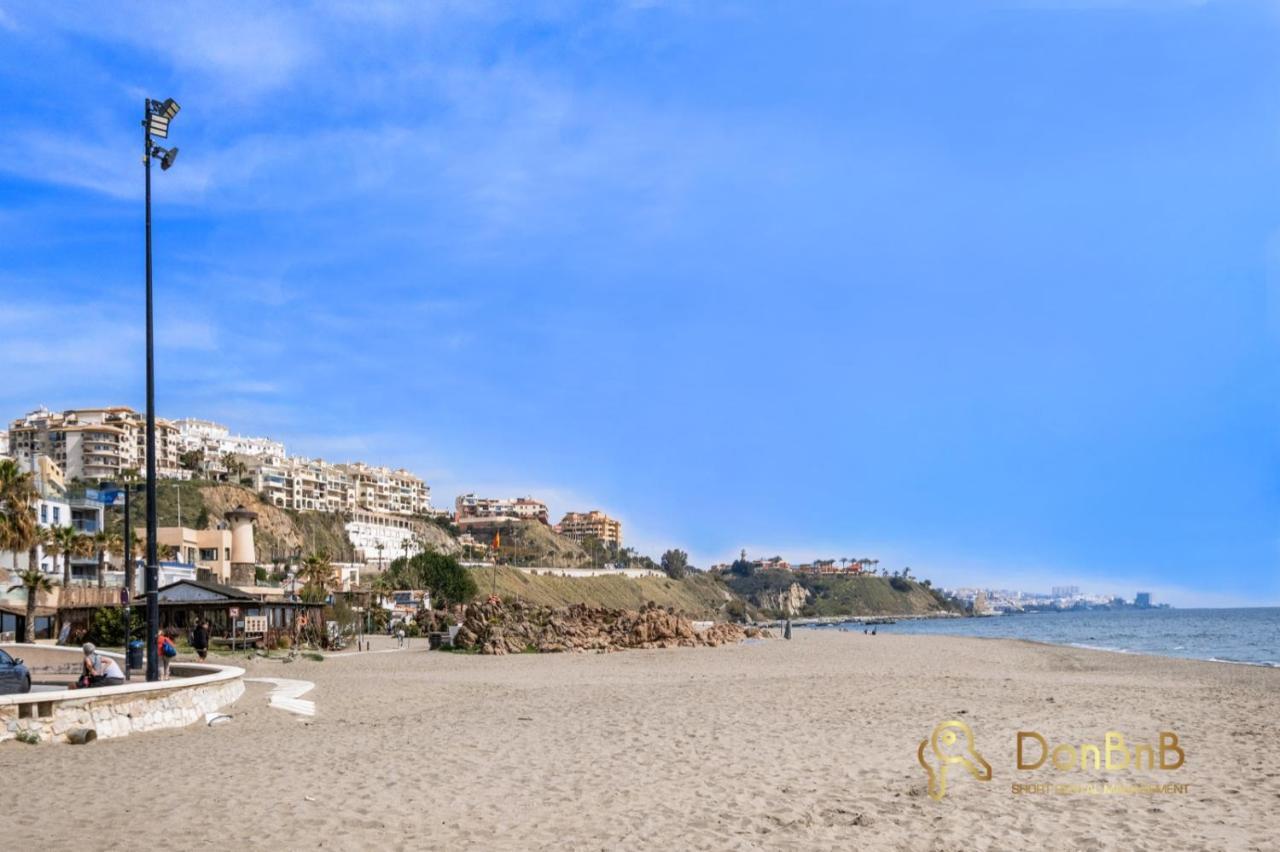 Cozy Apartment With Sea View And Private Parking In Fuengirola Esterno foto