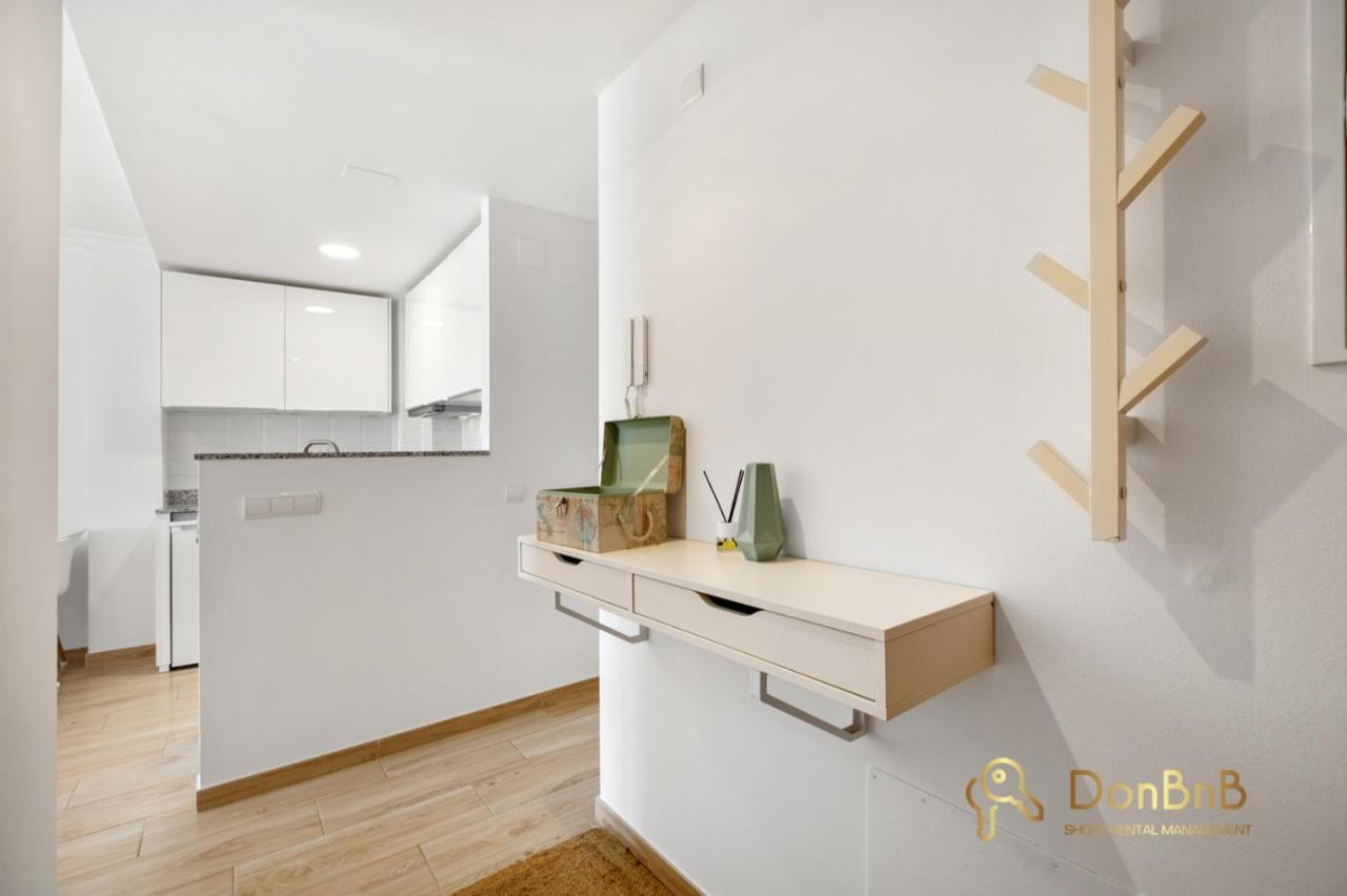 Cozy Apartment With Sea View And Private Parking In Fuengirola Esterno foto
