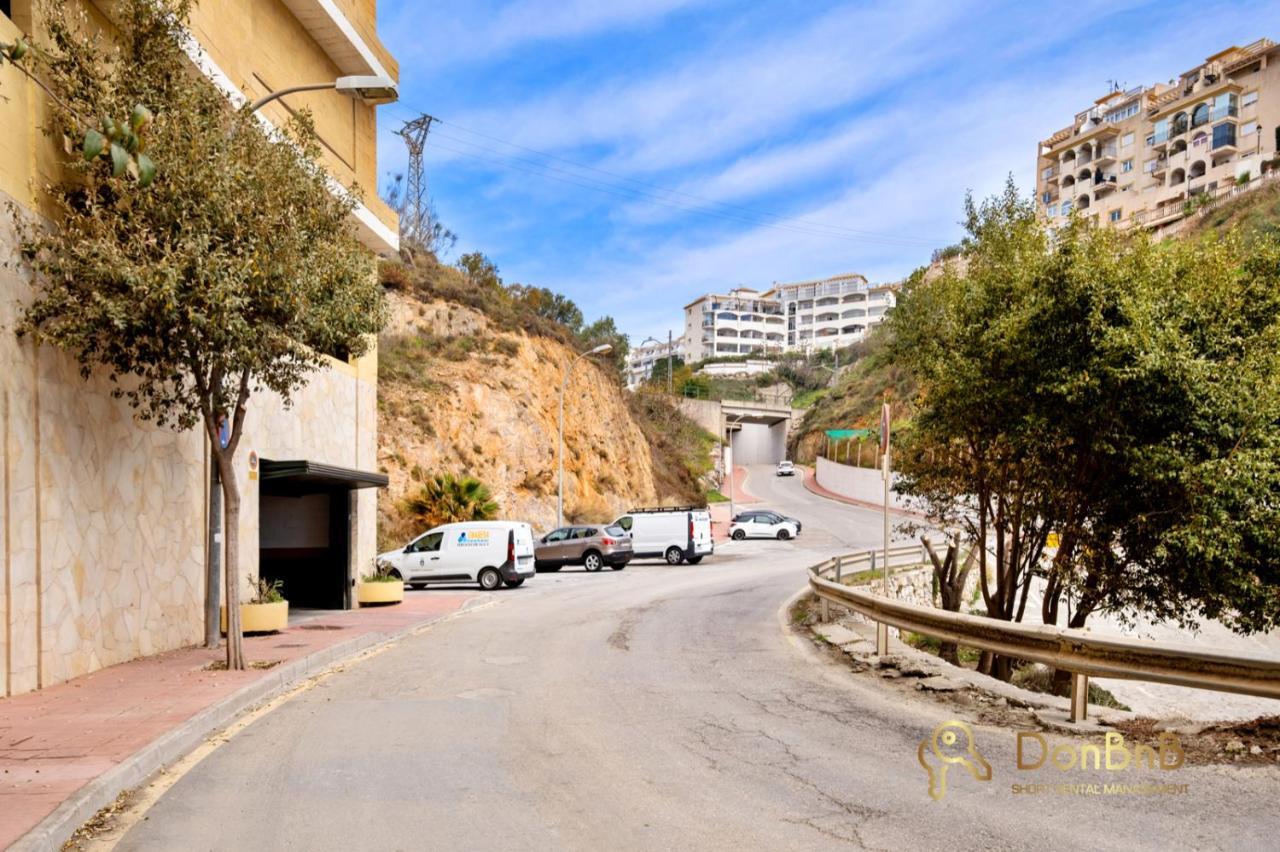 Cozy Apartment With Sea View And Private Parking In Fuengirola Esterno foto